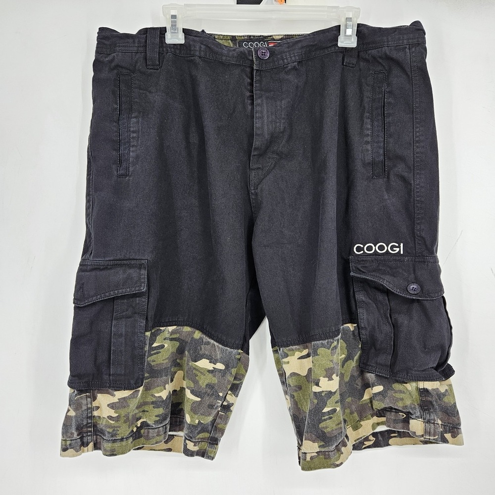 Coogi Cargo Shorts Mens 40 Black Camouflage Y2K Streetwear Hip Hop Vintage